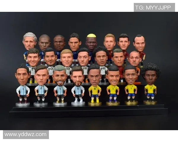 足球明星手办全套精美图片展示收藏爱好者必看 足球明星手办全套精美图片展示收藏爱好者必看